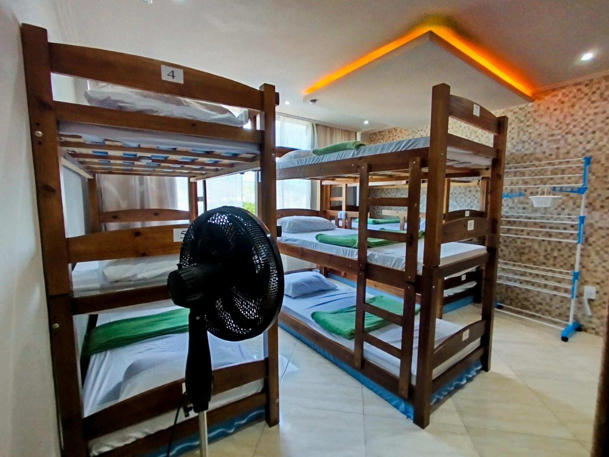 Hostel Casa Da Pedra Арраял-ду-Кабу Экстерьер фото