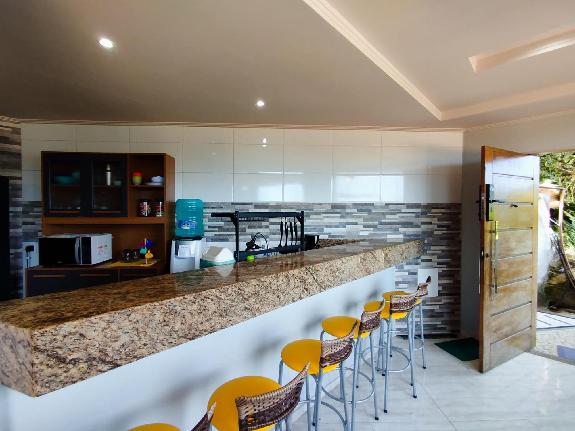 Hostel Casa Da Pedra Арраял-ду-Кабу Экстерьер фото